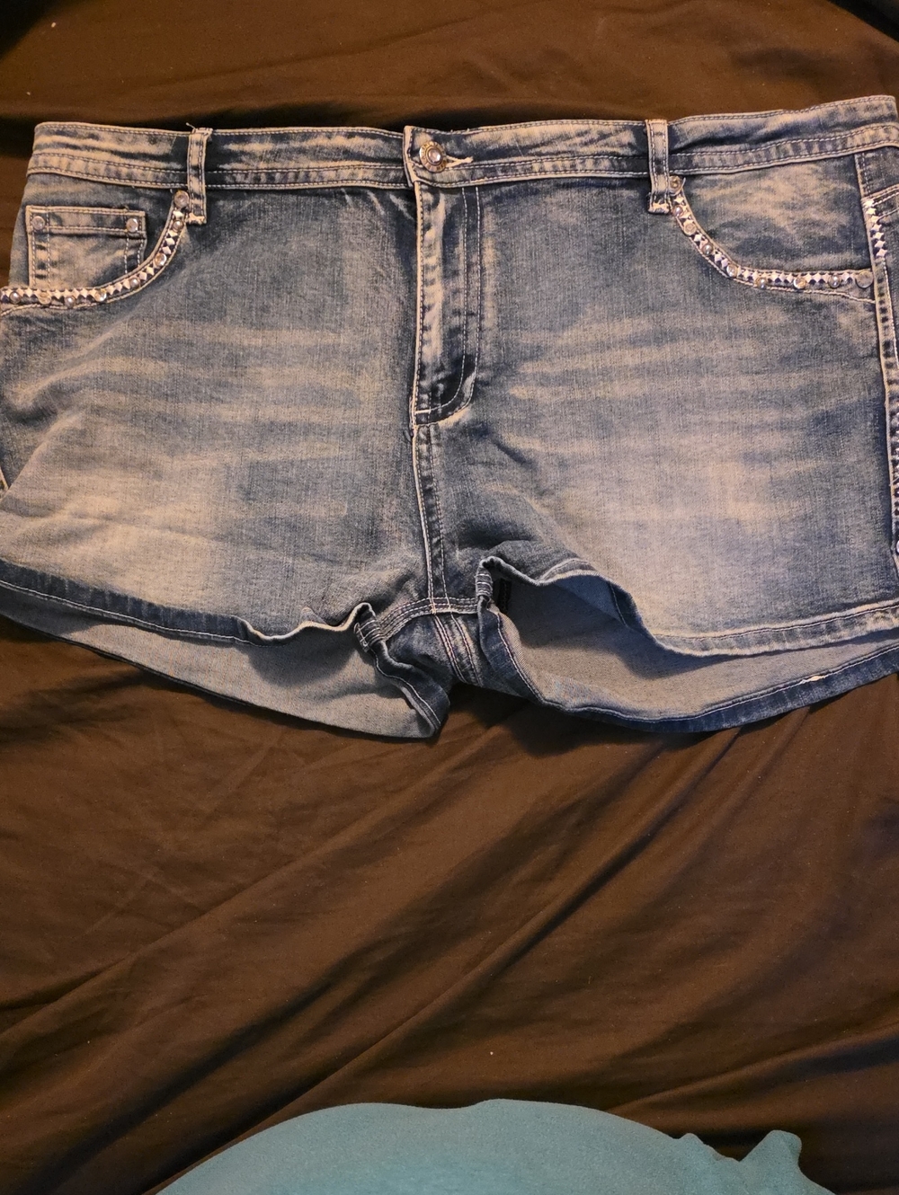 Stud-Trim Light Blue Denim Jean Shorts for Women